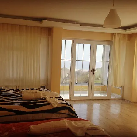 Апартаменты Ata Konuk Evi *